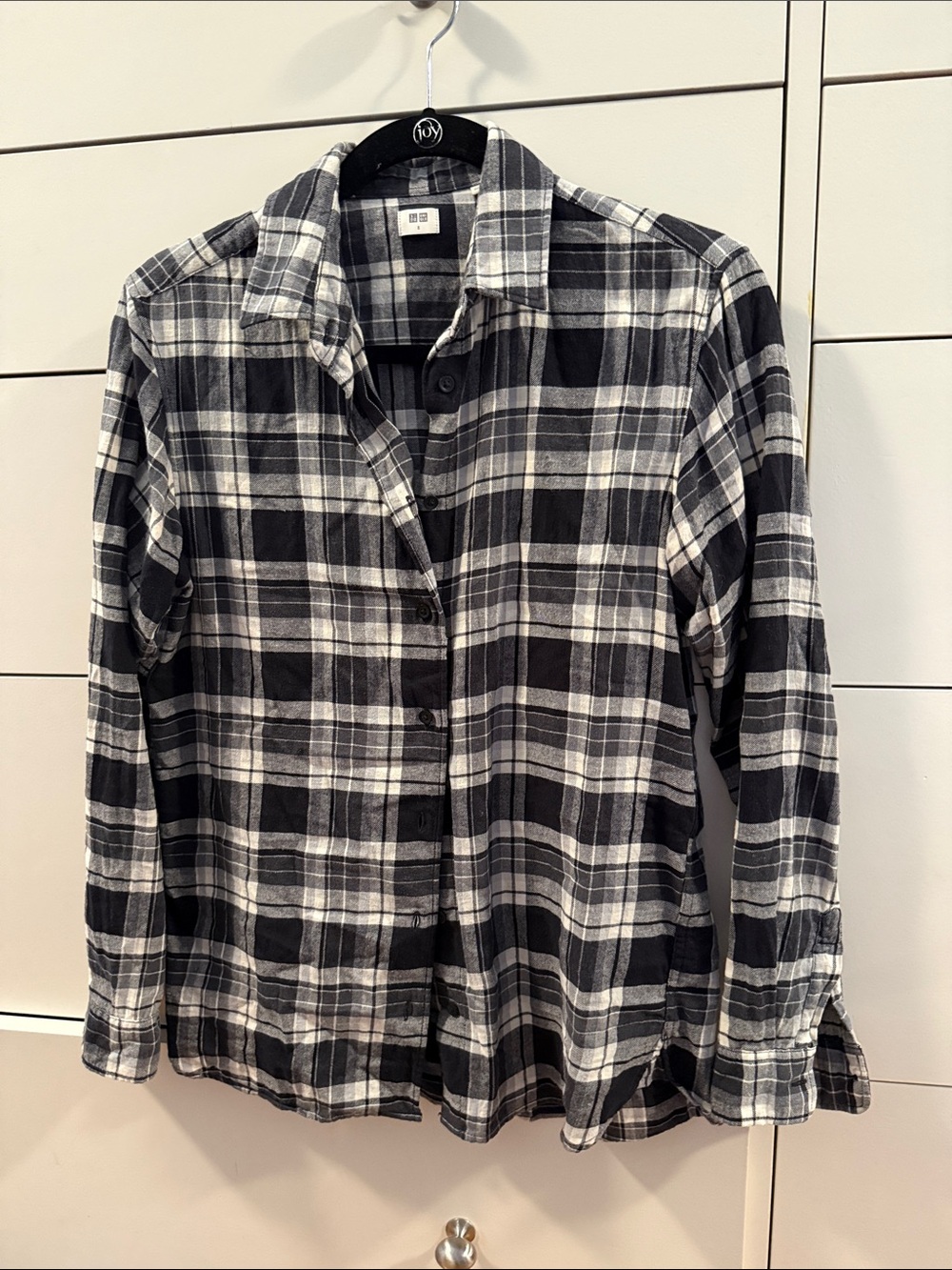 Uniqlo Black & White Plaid Button-Down Shirt